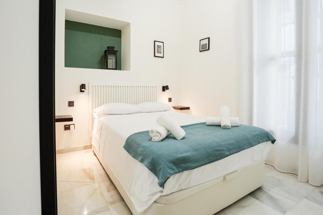 Monkeys Apartments Cervantes Sevilla Bagian luar foto