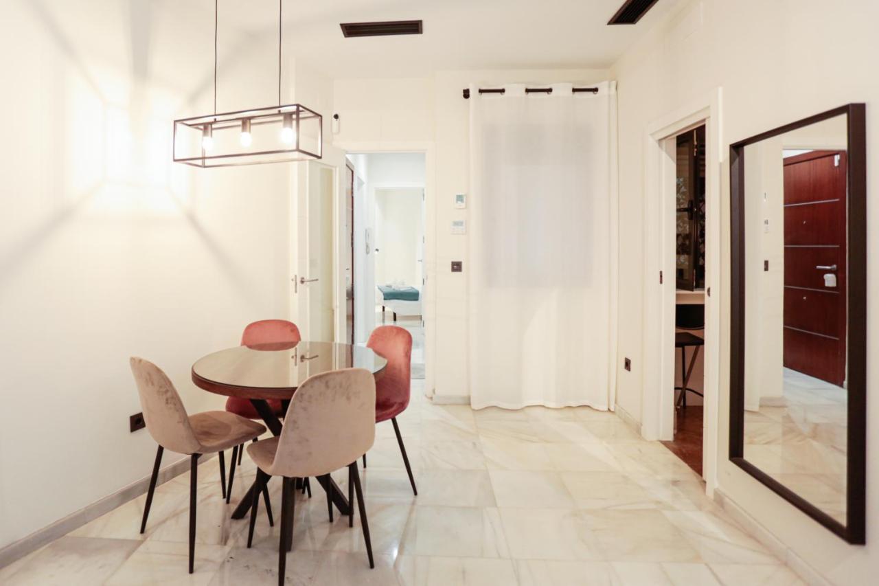 Monkeys Apartments Cervantes Sevilla Bagian luar foto