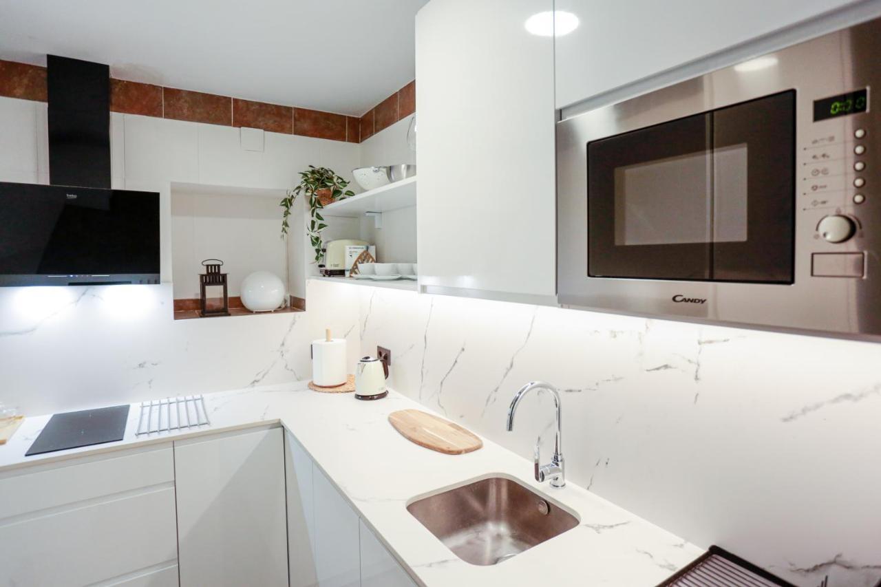 Monkeys Apartments Cervantes Sevilla Bagian luar foto