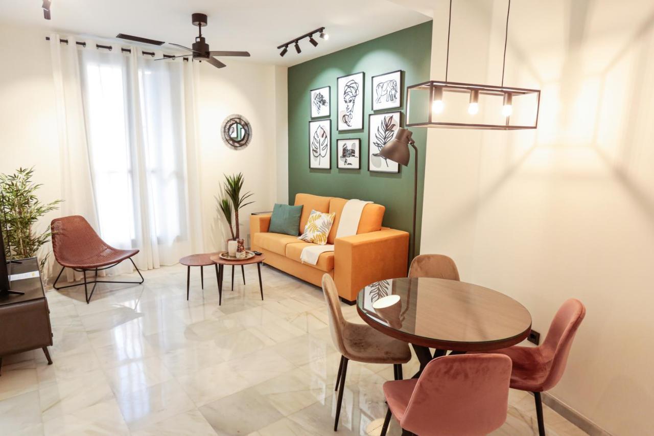 Monkeys Apartments Cervantes Sevilla Bagian luar foto