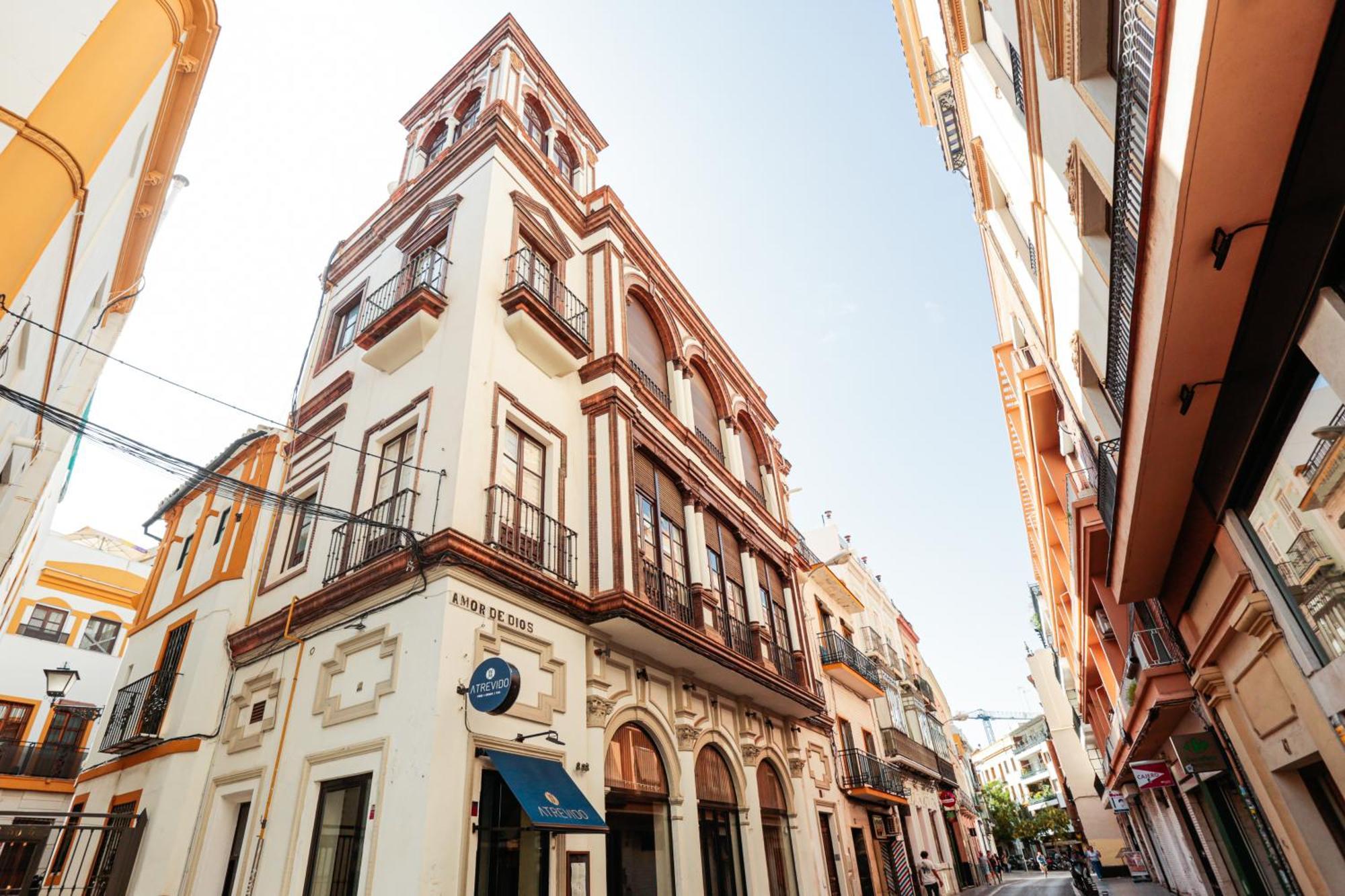 Monkeys Apartments Cervantes Sevilla Bagian luar foto
